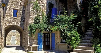 Aire de service/accueil camping-car Mas d'Intras