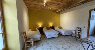 GITE DE GROUPE-LERNE-GITE TERTUF-Chambre Accesible
