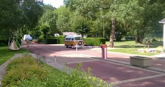 Camping Onlycamp Le Sabot - Azay-le-Rideau