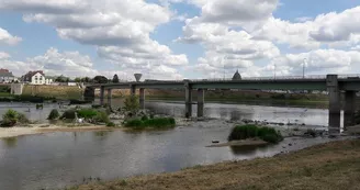 JAR-loire-pont-20180718-01-FR-OTI
