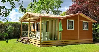 Domaine du Château de la Rolandière - Camping à Trogues, France.