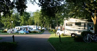 Chécy camping
