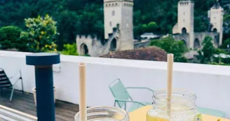 Auberge de Jeunesse Hi Cahors - Le CHAI Auberge de Jeunesse Hi Cahors - Le CHAI