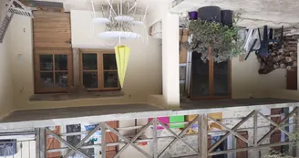 À l'ombre des tilleuls À l'ombre des tilleuls