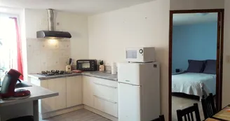 la cuisine ouverte sur le séjour