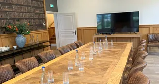 Château de Larraldia-salle de travail 60m²