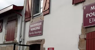 Facade-mediatheque-1440x900