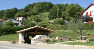 Lavoir-entréevillage Lavoir-entréevillage