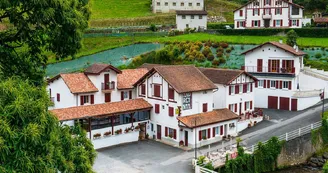 Hotel restaurant Andreinia - vue façade - Estérençuby
