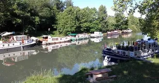 halte-nautique-serignac-bateau-destination-agen-tourisme