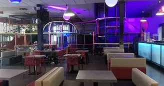 salles-tables-bowling-destination-agen-tourisme