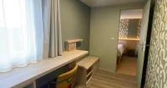 bureau chambre quadruple