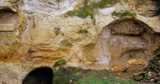 Troglodytes de la Tourette 3