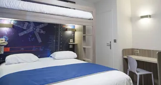 Kyriad Poitiers - Jules Verne*** - Chambre Familiale