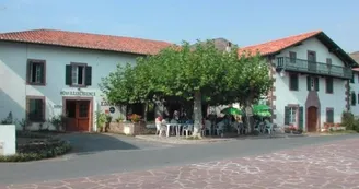 Hotel restaurant Barberaenea - Facade établissement - Bidarray