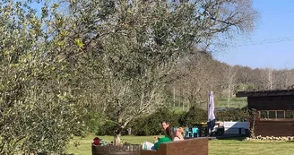 Gîte-Le-Guinot-parc
