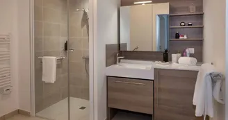 Résidence-DOMITYS-Brive-salle-de-bain