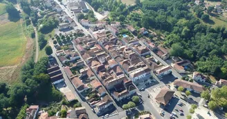 Vue aérienne de la Bastide de Montfort-en-Chalosse