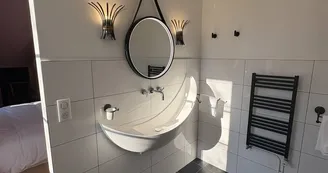 domaine-ecrin-lumiere-lavabo-original-campsegret-tourisme domaine-ecrin-lumiere-lavabo-original-campsegret-tourisme