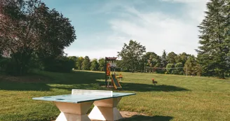 appart-hotel-la-roche-posay-ext-parc