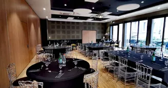 SALLE A+B