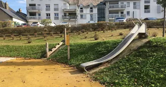 jardin-cherbero-aire-de-jeux-mauleon