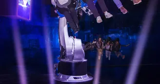 Attraction Danse avec les  Robots