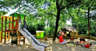 Village-vacances-Messanges-Aire-jeux Village-vacances-Messanges-Aire-jeux