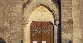 800px-Montagoudin-Eglise-03