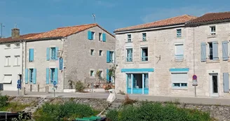 L'Hôtel au Marais à Coulon