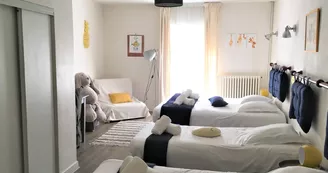 Chambre famille à l'Hôtel au Marais