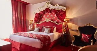 HOTAQU047V504HY4_StSylvestre_LeStelsia_chambre1