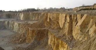 Carrières CMGO, La Peyratte (79)