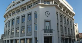 Mairie-Biarritz-facade-1