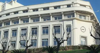 Mairie-Biarritz- Vue depuis l'espalanade du casino