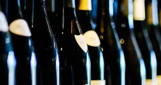 vins©lacaveautrement