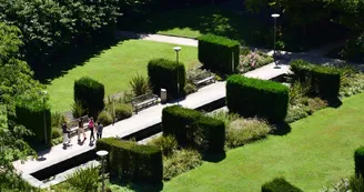Jardins contemporains CG 64 - Pau - Vue aérienne allée
