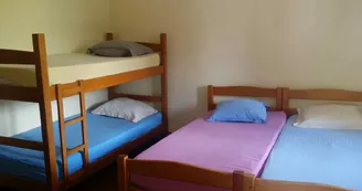 Chambre 4 places gîte Chaneü à Osse-en-Aspe Chambre 4 places gîte Chaneü à Osse-en-Aspe