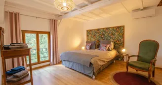L'Ecurie chambre.jpg L'Ecurie chambre.jpg