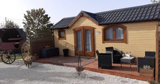 Le Chalet pour la Nuit - © O. Jourdheuille (2).jpg Le Chalet pour la Nuit - © O. Jourdheuille (2).jpg