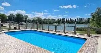 piscine.jpg piscine.jpg