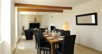 Chez L.jpg