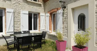 Chez L.jpg
