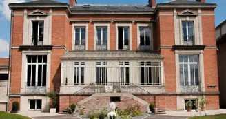Façade.jpg Façade.jpg