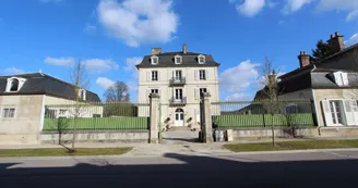 Au petit château.jpg
