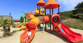 le-rozel-aire-de-camping-car-le-ranch-0