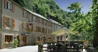 Hôtel-Restaurant Le Relays du Chasteau