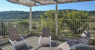 Maison Mirava-Détail Espace Terrasse_Solarium