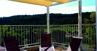 Maison Mirava-Détail Espace Terrasse_Solarium (2)