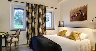 Chambre moutarde